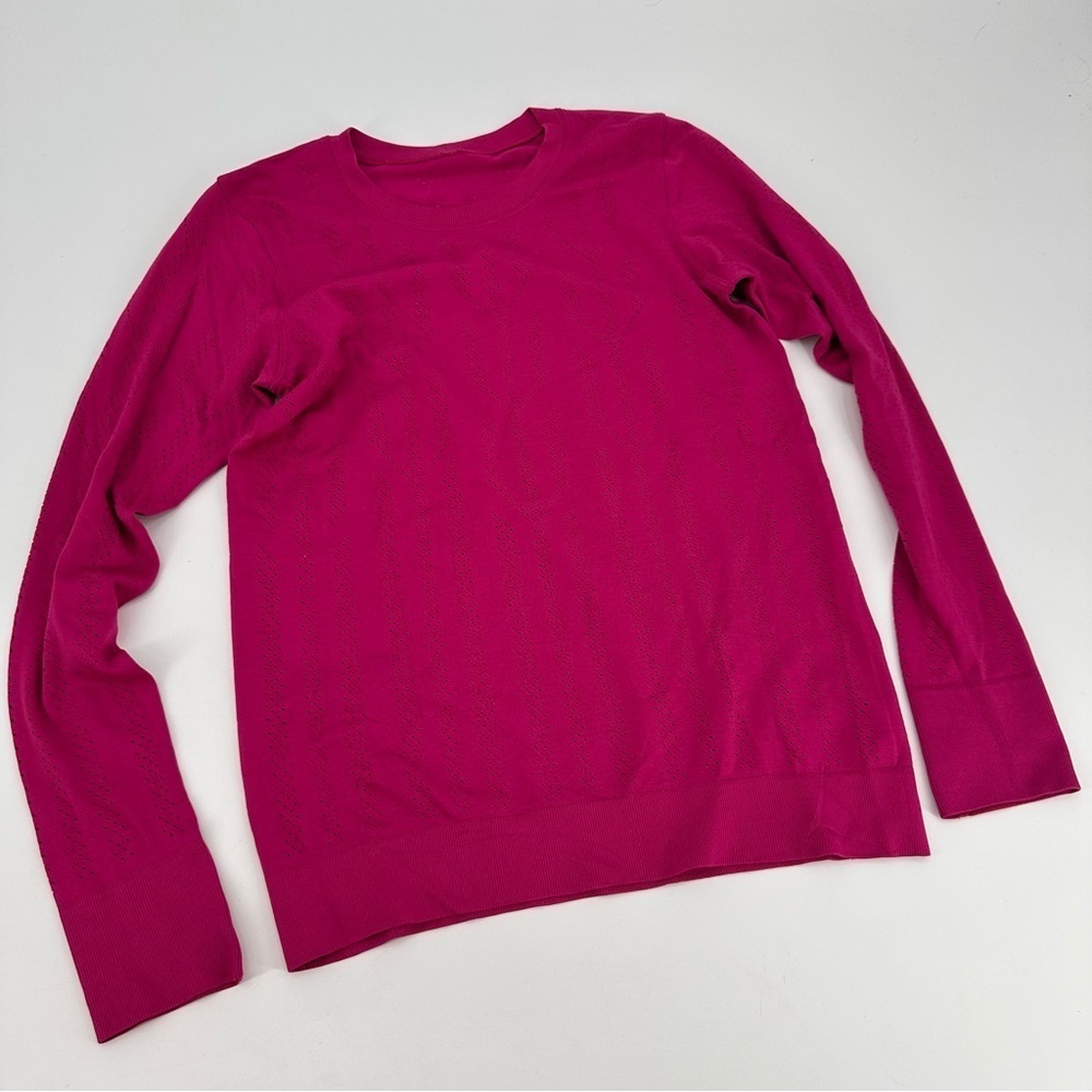 Lululemon Swiftly Breathe Long Sleeve Fletching Lines Ripened Raspberry Size 4 - Picture 2 of 5